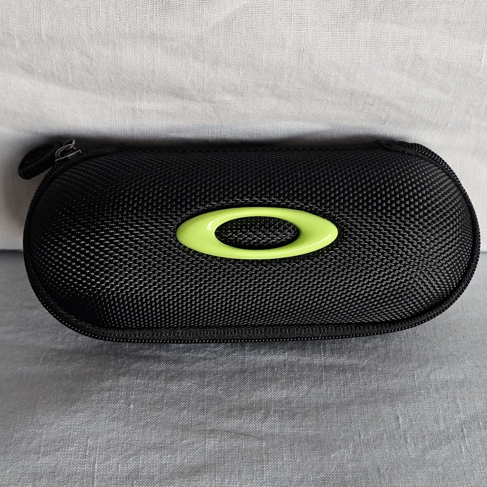 Oakley Kids Sunglasses Hard Shell Sunglasses Case